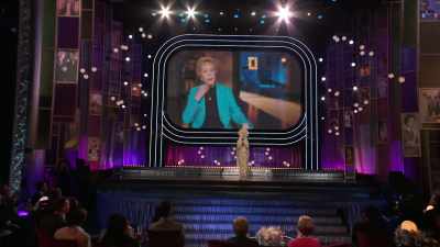[ Applause ] - Carol Burnett: 90 Years of Laughter + Love