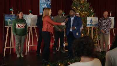 [applause] - Our Christmas Mural