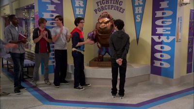 ( applause ) - Liv and Maddie