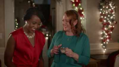 [applause] - Christmas Time Is Here