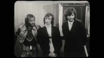 [applause] - The Bee Gees: How Can You Mend a Broken Heart