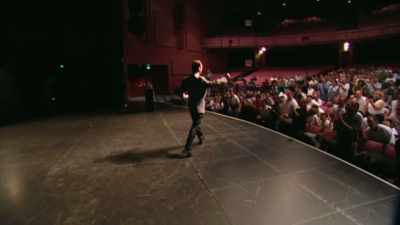 [applause] - Louis Theroux: Life on the Edge