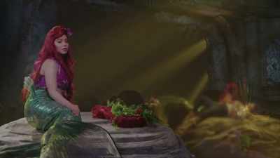 [applause] - The Little Mermaid Live!