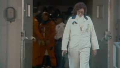 [applause and whistling] - Challenger: The Final Flight