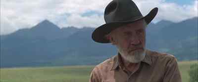 Appreciate your helping out back there. - Comes a Horseman