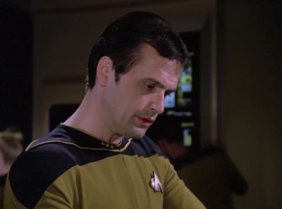 Approaching Vagra II. - Star Trek: The Next Generation