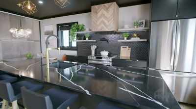 April: Moody is something
that not everyone - Renovation Resort