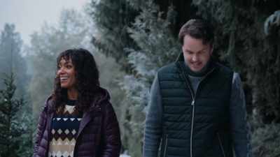 (April scoffs) - Magic in Mistletoe
