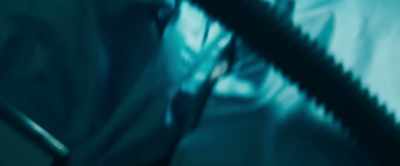 ARANDA:
My suit... my suit ripped. - Werewolves