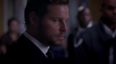 Archers. Cover us! - Grey's Anatomy