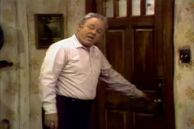 ARCHIE GET AWAY FROM ME - All in the Family