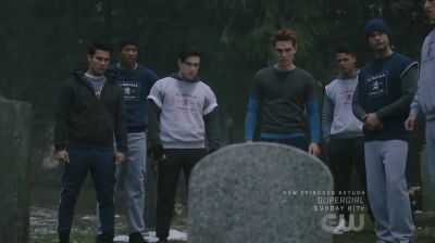 [ARCHIE] Tomorrow,
when we fight, - Riverdale