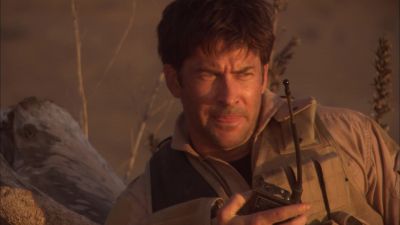 Arclight, this is roundhouse
zero-six. Come in. - Stargate Atlantis