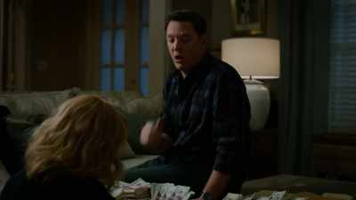 Are you a drug lord? - Good Girls