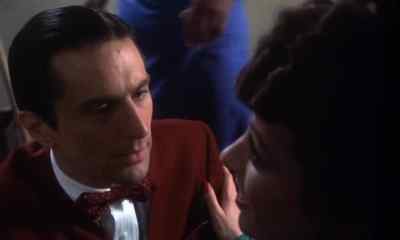 - Are you aII right?
- She's aII right. - New York, New York