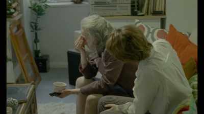 - Are you all right?
- [grunts] - The Souvenir
