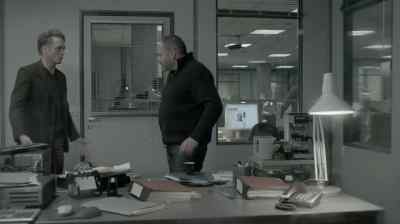 - Are you all right?
- It looks as if I've wet myself. - The Bridge
