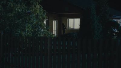 Let's go. Come on. - Bordertown