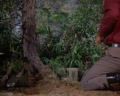 Are you all straight
on your jobs? - Land of the Giants