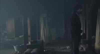 Are you alright?\NThere's too much dust. - The Pianist