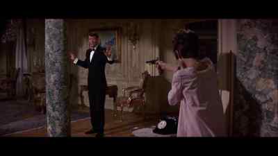 - Are you armed?
- Wait. - How to Steal a Million