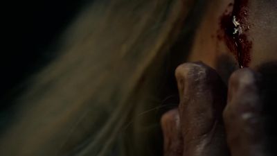 It's me. - Dracula