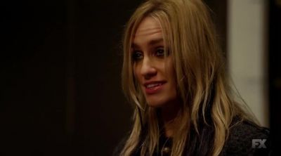 - Are we doing this?
- Yes, you're hired. - The Strain