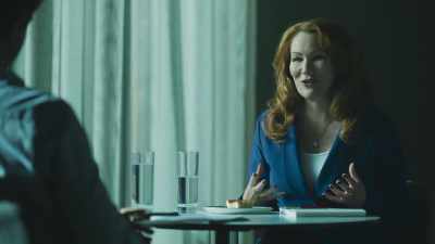 -: Are we falling for somebody who wants - Inside the Mind of a Con Artist
