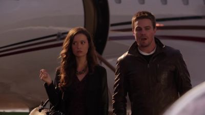 Are we going to discuss what
happened last night? - Arrow