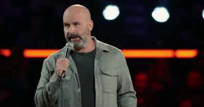 Are they gonna keep taking
our Confederate statues down or what? - Tom Segura: Sledgehammer