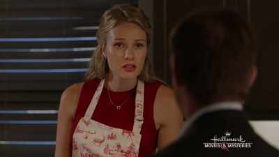 - Are you gonna open it, Dad,
or just keep staring at it? - Return to Christmas Creek