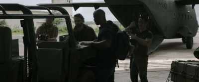 - Are we good, boys?
- Good now. There you go, boss. - Plane