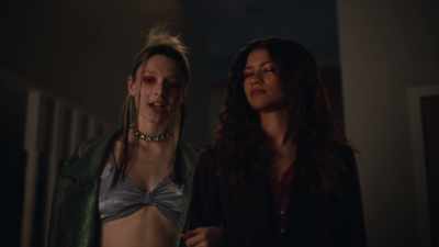 - Are you guys drinking wine?
- I mean, barely. - Euphoria