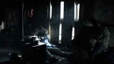 - Are you in any pain?
- I'm fine. No. - The Empty Man