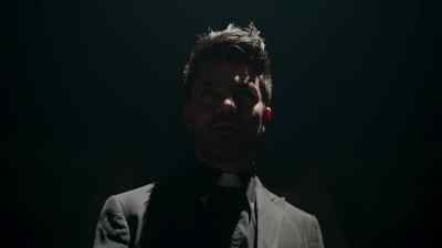 - Are you laughing at me?
- No. - Preacher