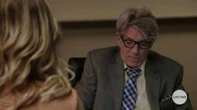 -Are you married?
-Uh, no. - Stalked by My Doctor: A Sleepwalker's Nightmare