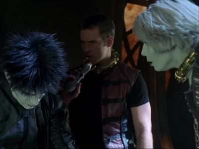 Are we missing something here? - Farscape