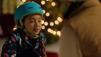 - Are you nervous?
- No! No. - Mom's Christmas Boyfriend