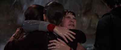 - Are you okay, Mouth? Andy?
- Are you okay, Stef. - The Goonies
