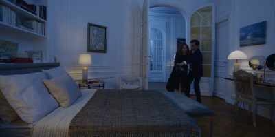- Are you okay?
- My head is spinning. - Coup de Chance