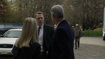 - Are you okay?
- No. - The Blacklist