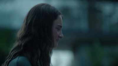 -Are you okay?
-Yeah. Yeah. No, I'm fine. I just... - Nine Perfect Strangers