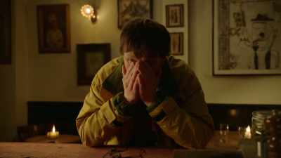 - Are you okay?
- Yeah. Yeah. Sorry. Yeah, I'm fine. Sorry. - Baby Reindeer