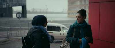 - Are you okay?
- Yes. Let's go. - Journal 64