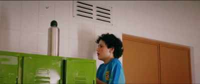 -Are you on the Other Side?
-Help! Get me out of here! - The Footballest