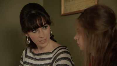 Are you pregnant, Jeanie? - Ms Fisher's Modern Murder Mysteries