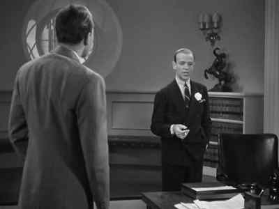 - Are you ready, gentlemen?
- Pull. - Carefree