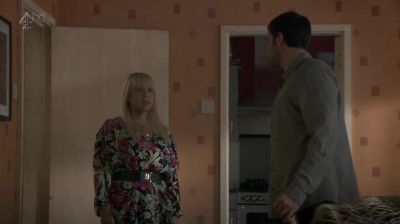 Are you saying what
I think you're saying? - Shameless