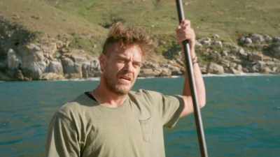 Are you signing the papers
or not? - 6-Headed Shark Attack