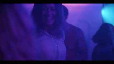 -Are you staying at the backpackers? -Yeah. I'm Sofie. - Stateless